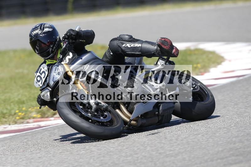 /Archiv-2025/48 25.08.2025 Cornu Master School ADR/blau-bleu/95